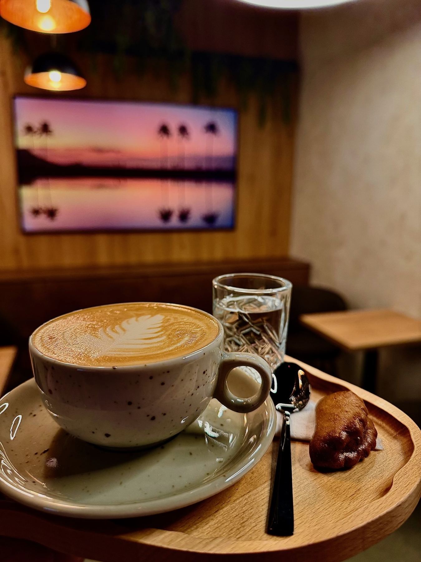 Flat white s latte art